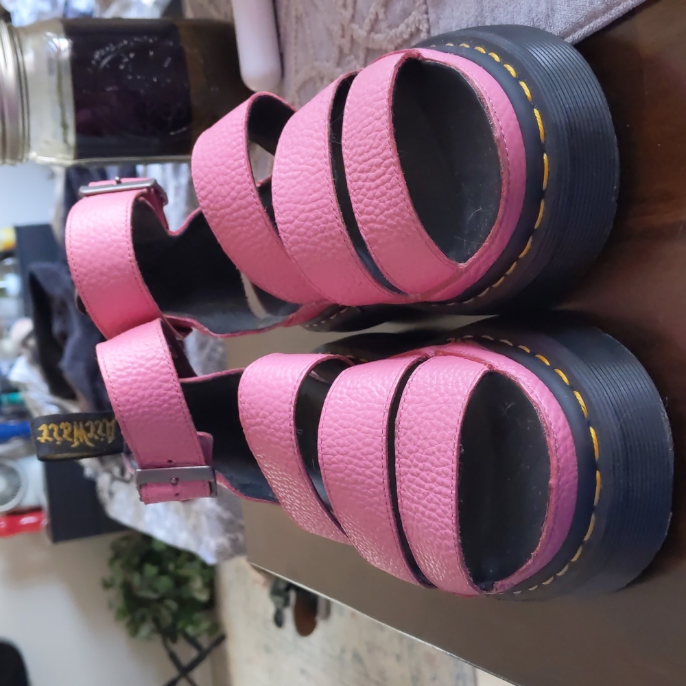 Dr. Martens Clarissa quad sandals 🤩